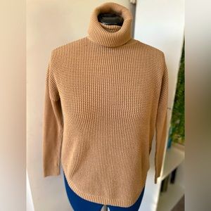 MICHAEL KORS turtle neck brown long sleeve sweater size S